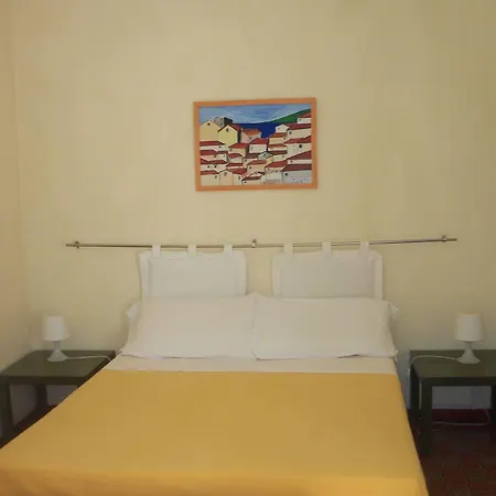 לינה וארוחת בוקר Caravaggio Siracusa 200 Metres From Ortigia 3*
